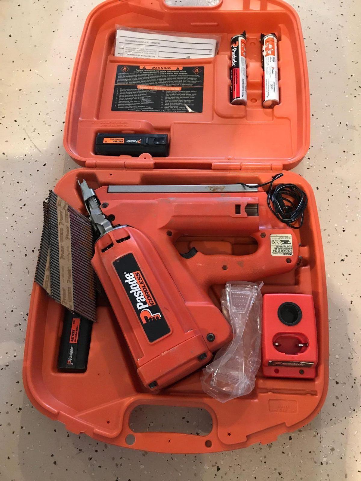 Paslode cordless 30 DEG framing nailer with hard case, batteries and charger