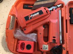 Paslode cordless 30 DEG framing nailer with hard case, batteries and charger