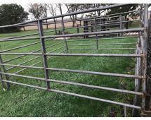 (4) gates 6' x 12' for round pen, can be used with lots 188-192 to make 60' round pen