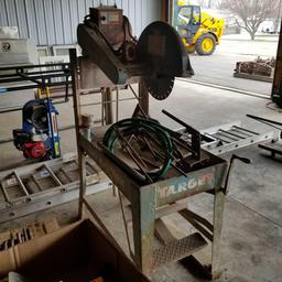 Target brick/block saw with stand, blade, electric motor 20''