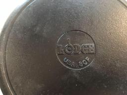 Lodge cast iron pan w/lid (Shipping available)