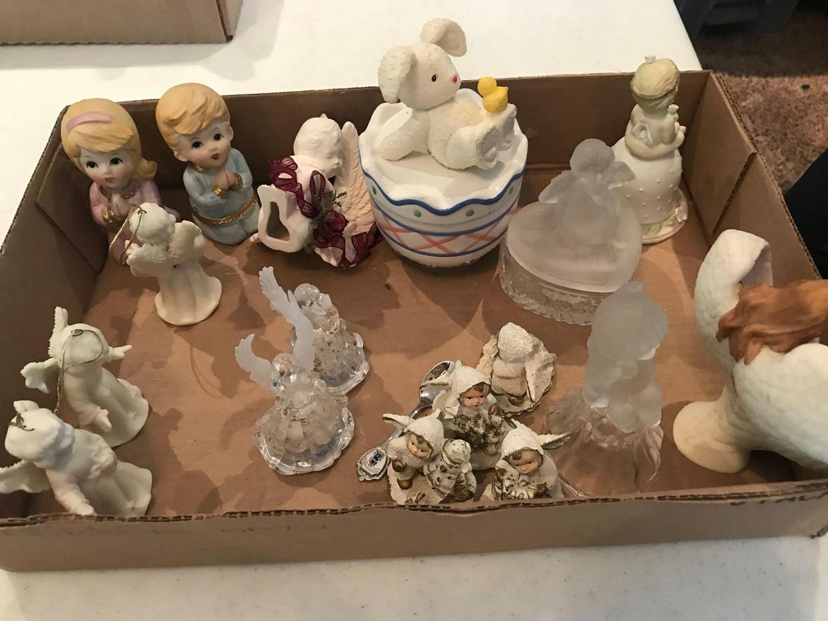 Misc glass and porcelain figurines (Shipping available)