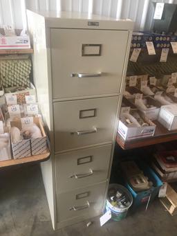 File Cabinet, 4 Drawer. Pick Up Only