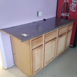 Counter Top Display/Cabinet