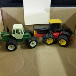 ASST VERSATILE 876 OLIVER2655 CHALLENGER MT665B 1/64