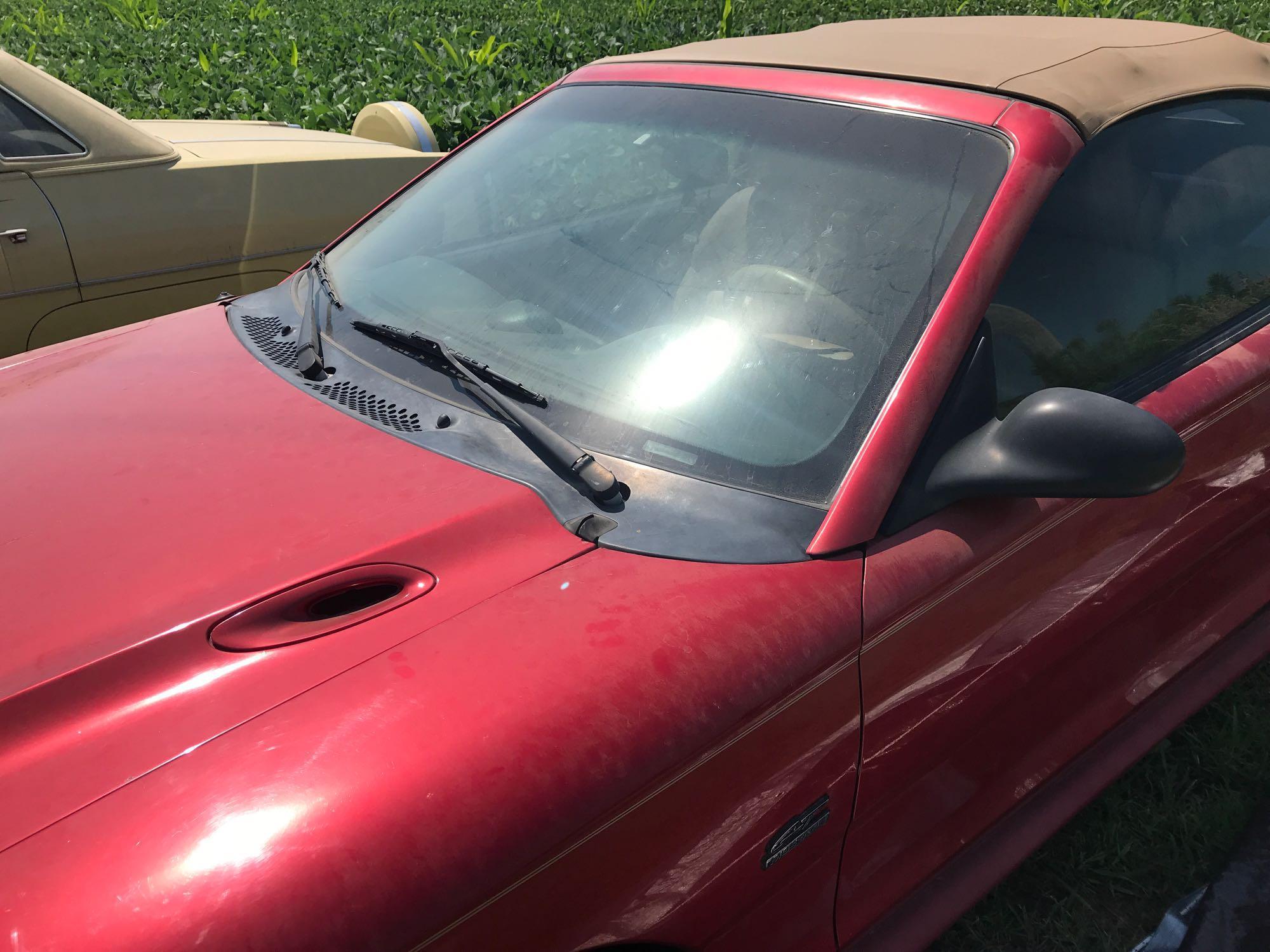 1995 FORD MUSTANG CONVERTIBLE AUTO