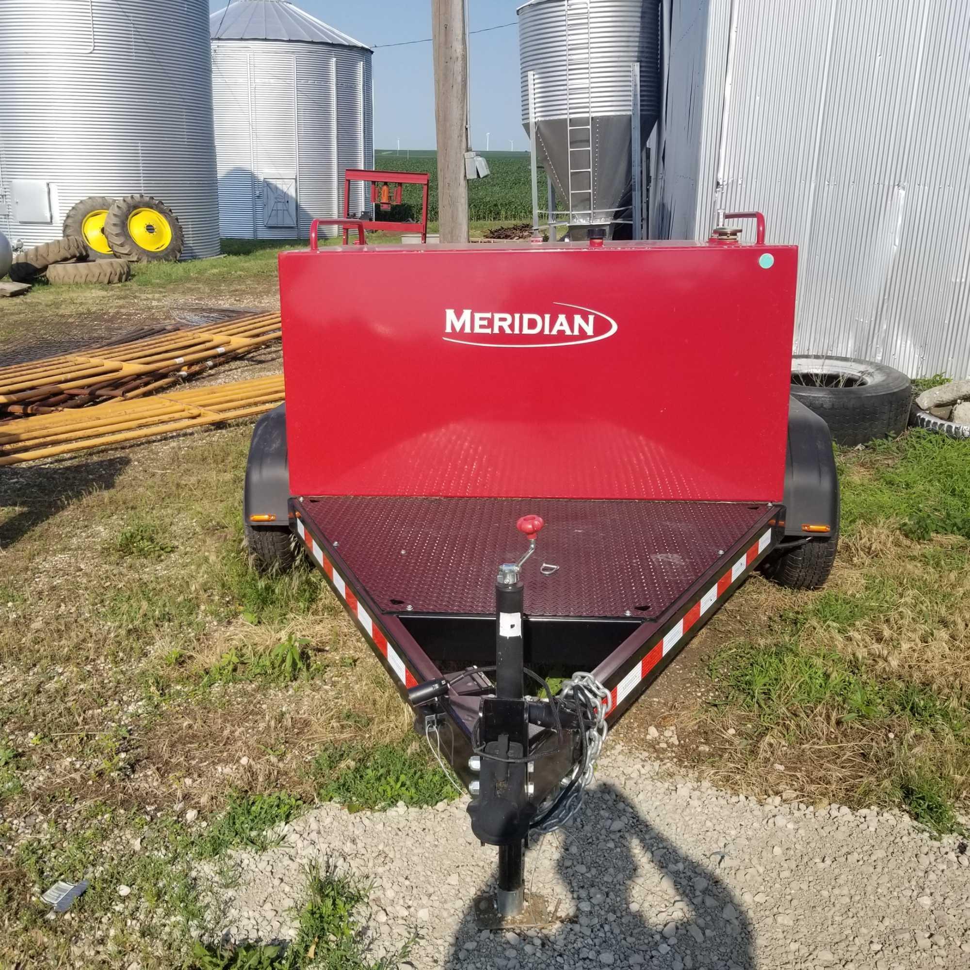 2015 Meridian 520 Fuel Cart