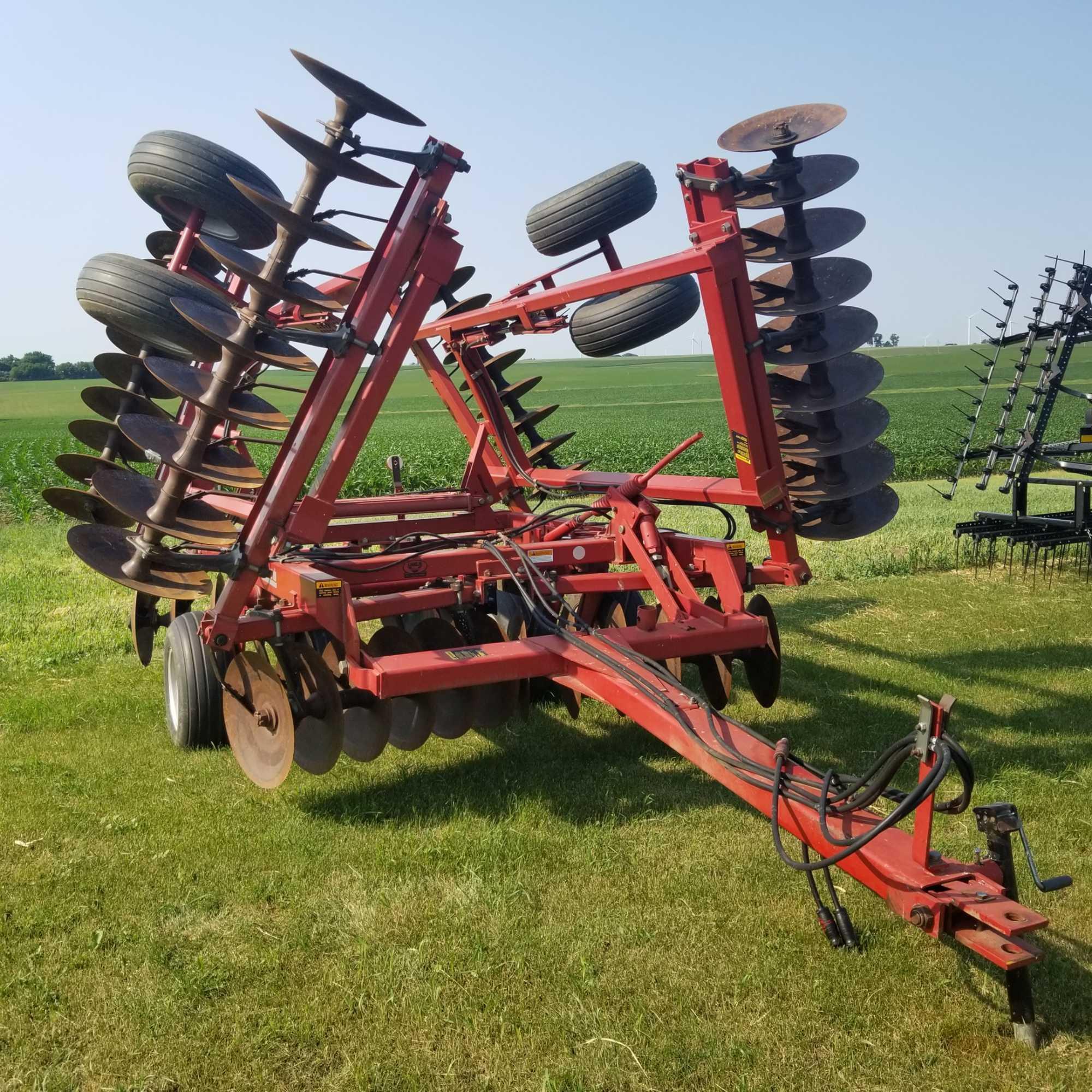 Case-IH 3950 22' Tandem Disc