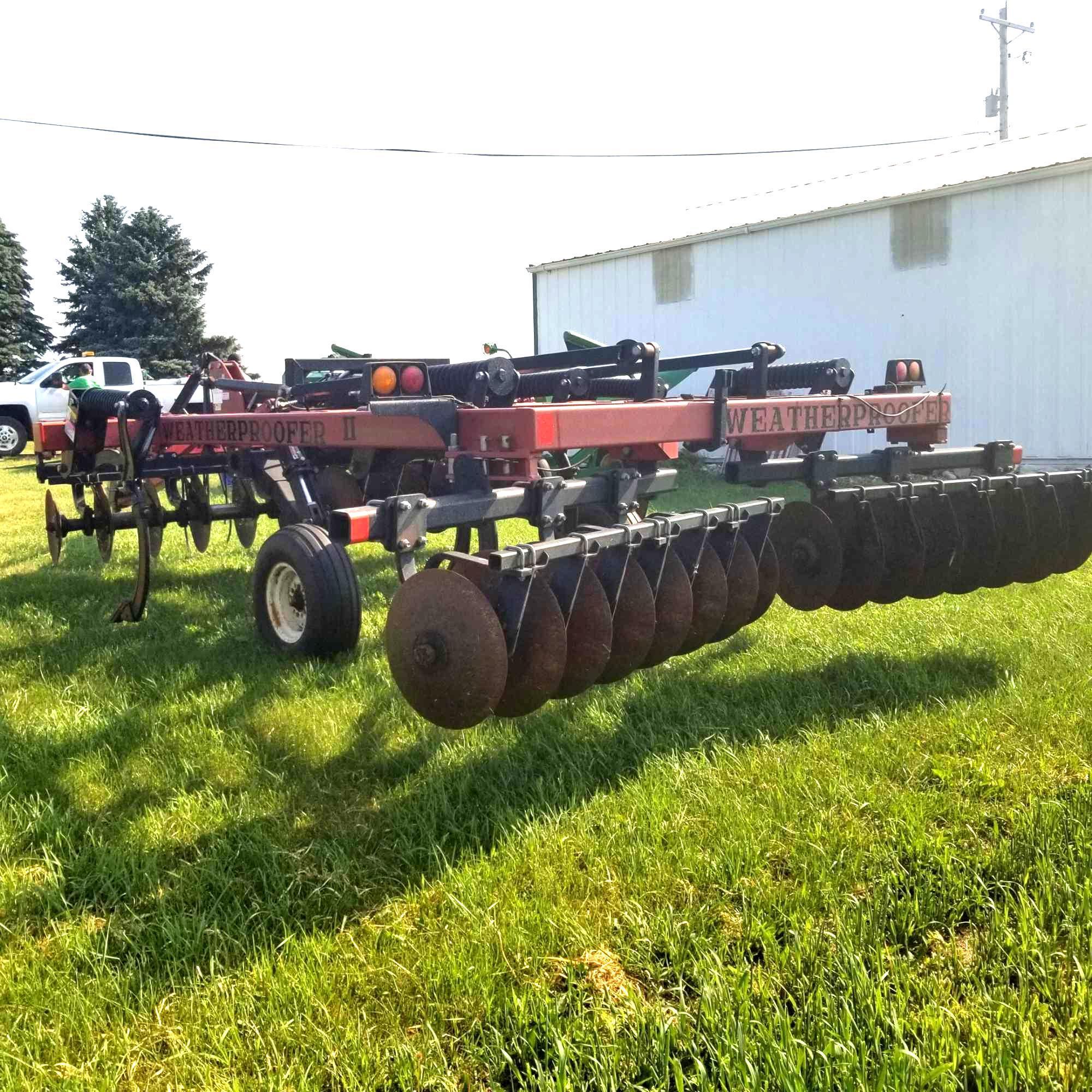 Landoll 2320 Weatherproofer II 6 shank Disc Ripper