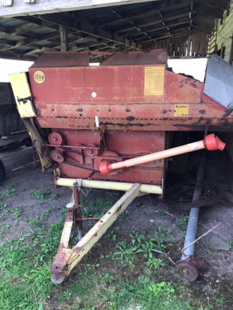 Schuler 125B Feed Wagon