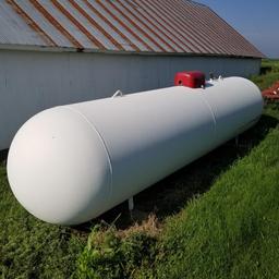 1000g PROPANE STORAGE TANK