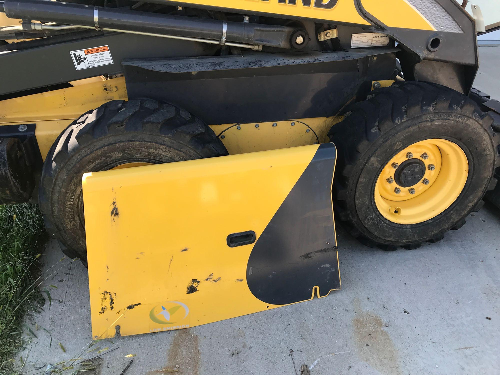 NEW HOLLAND L185 SKIDLOADER CAB AC HTR