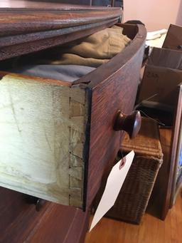 Oak five drawer chest of drawer with skeleton key locks (no keys), dovetail drawers, slightly curved