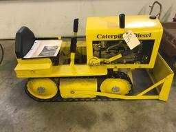 PEDAL TOY CATERPILLAR CRAWLER [REFURBISHED]