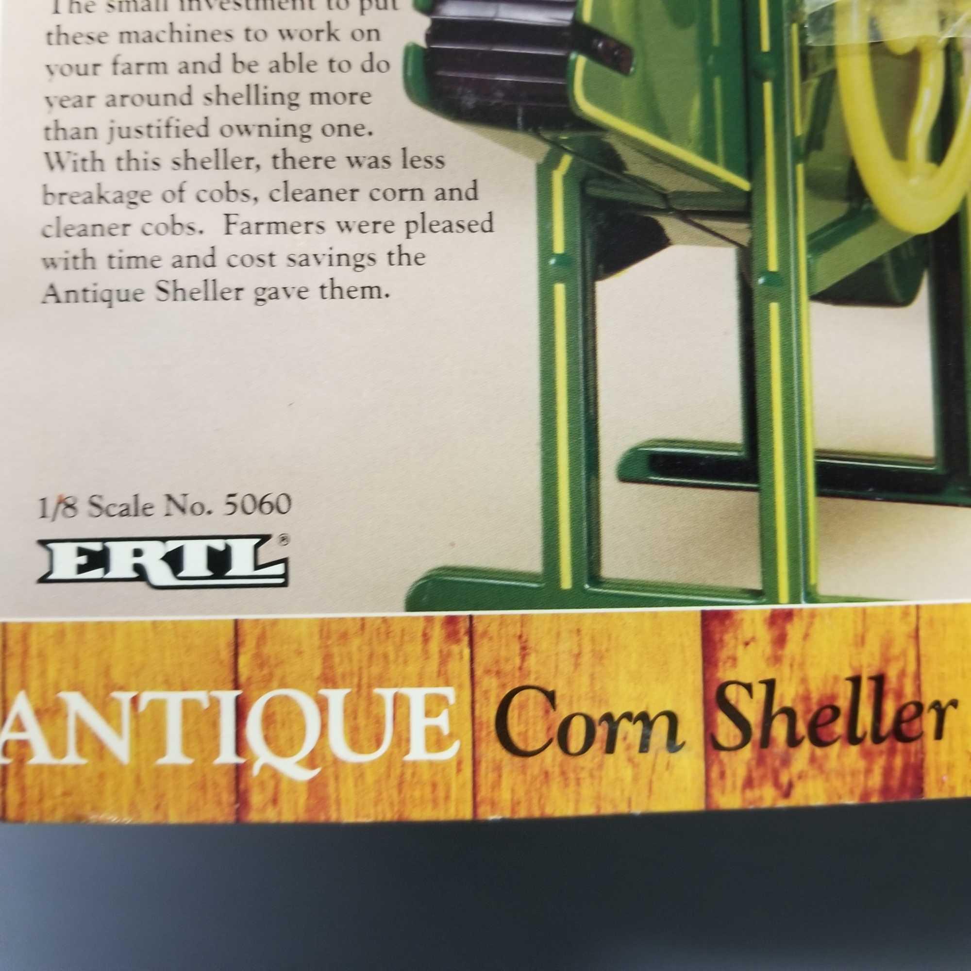 JOHN DEERE ANTIQUE "CORN SHELLER"