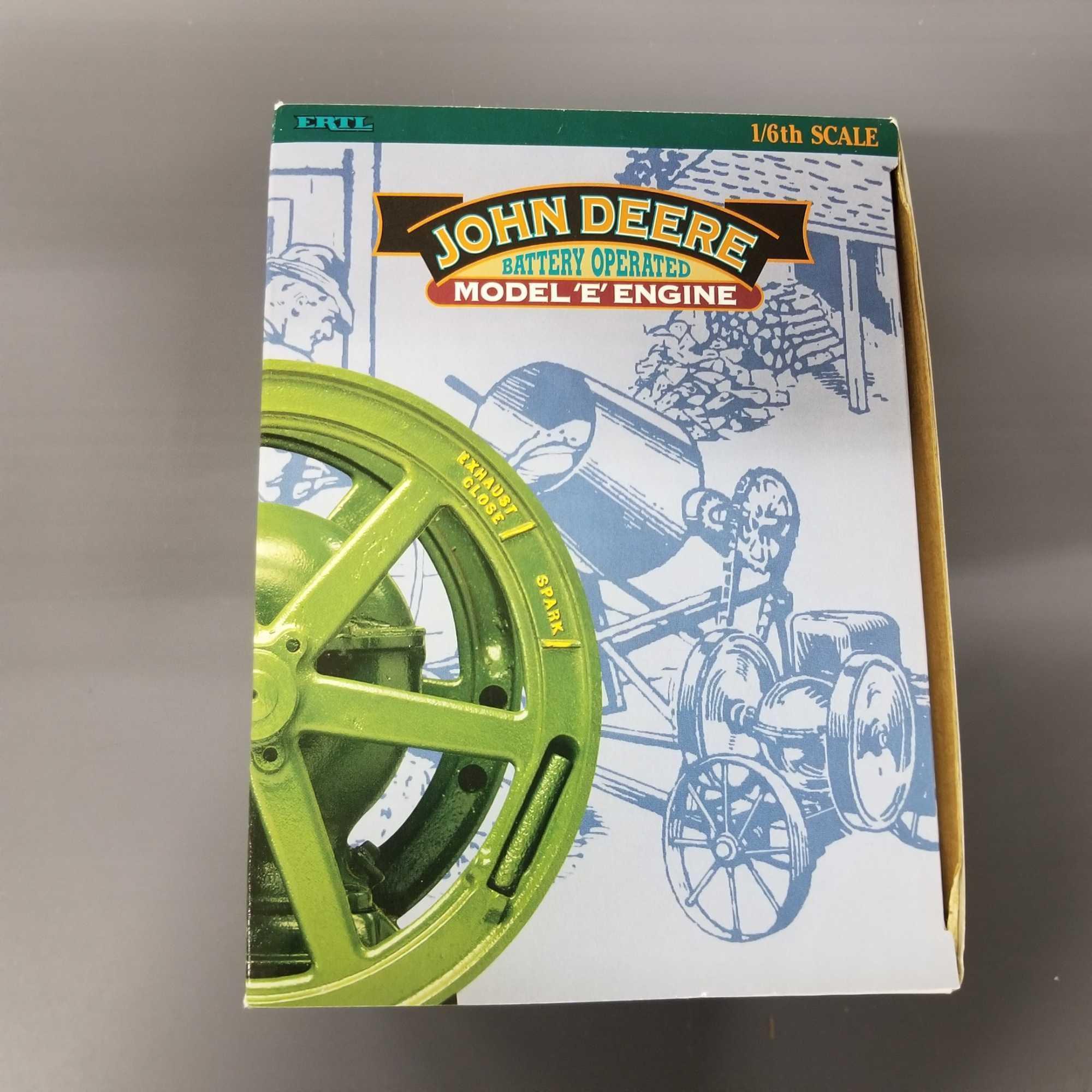 JOHN DEERE MODEL "E" HIT-MISS BATTERY OPERATED ENGINE