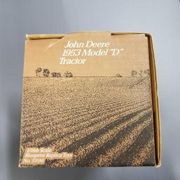 JOHN DEERE MODEL "D" COLLECTORS EDITION ON STEEL