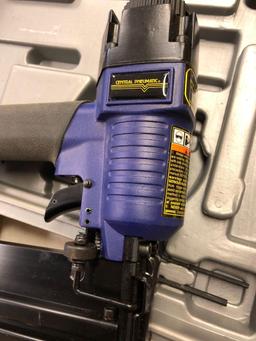 Tool Shop Air Brad Nailer 18 ga. plus Nails