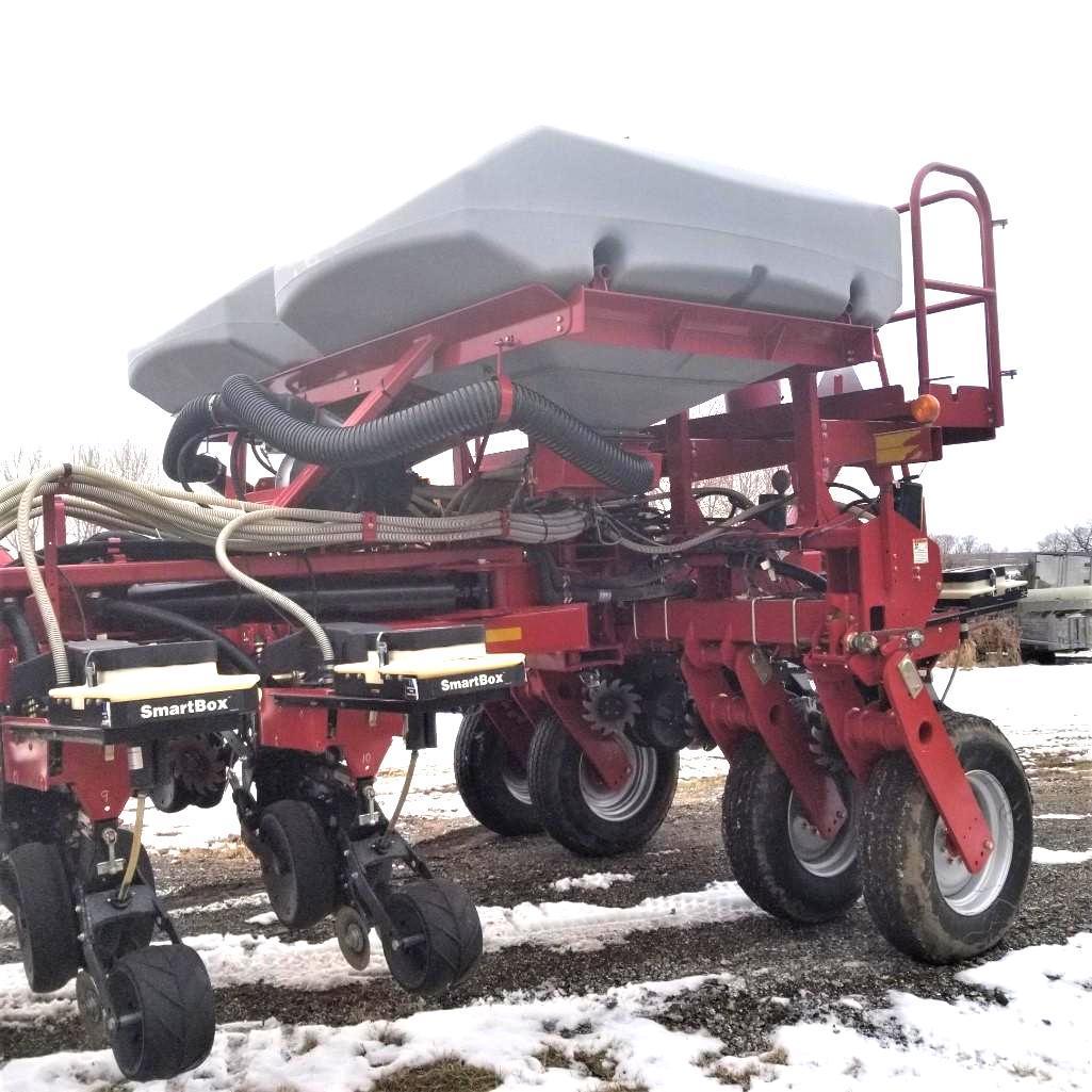 Case IH 1250 24x30" Planter Front Fold Flex Frame Variable Rate Markers