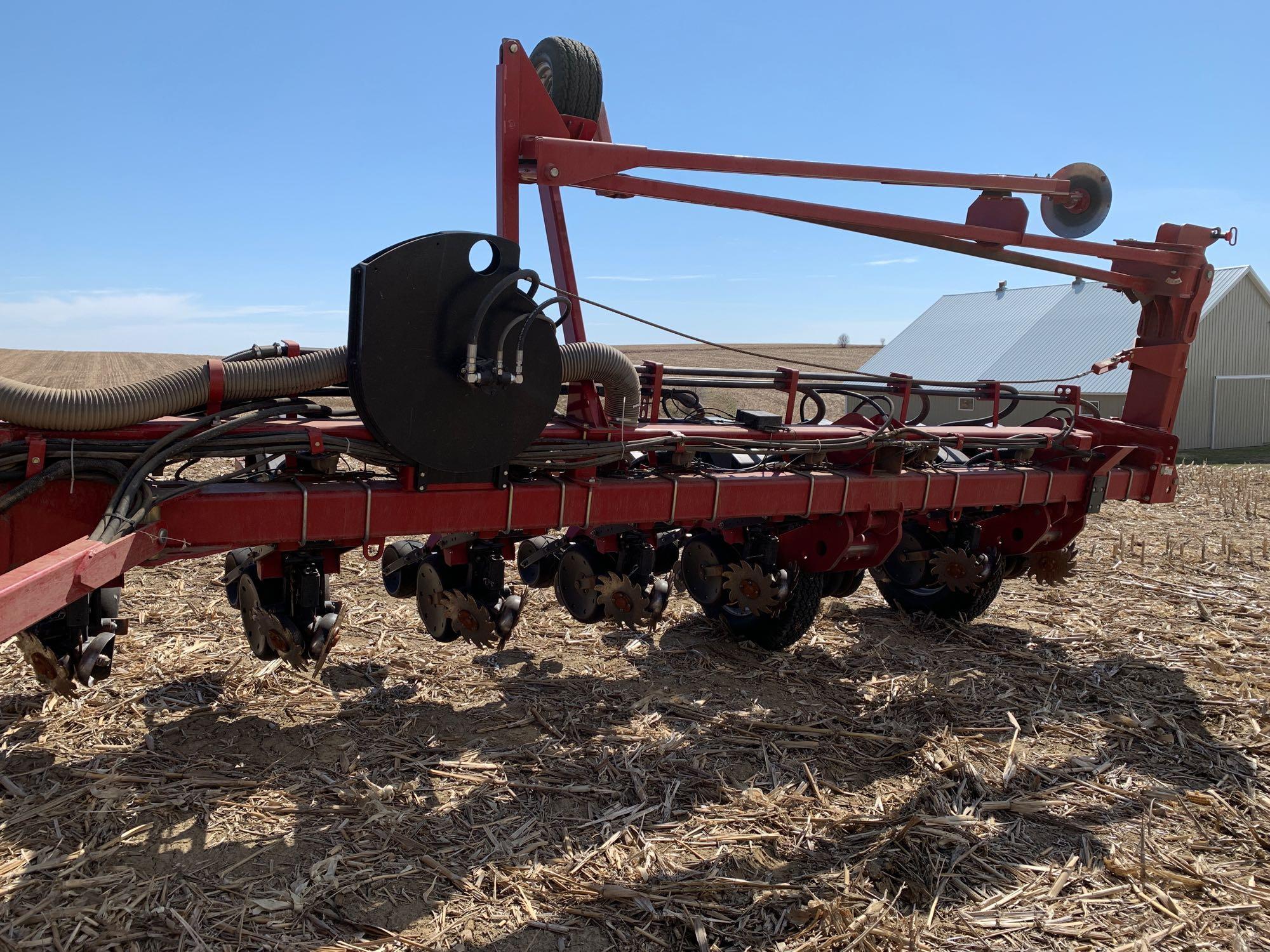 2011 Case-IH 1250 Early Riser 24x30 Planter