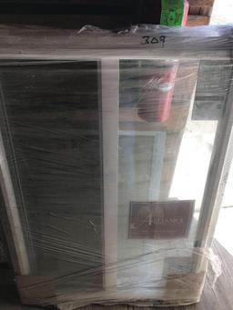 Vinyl frame double glaze window