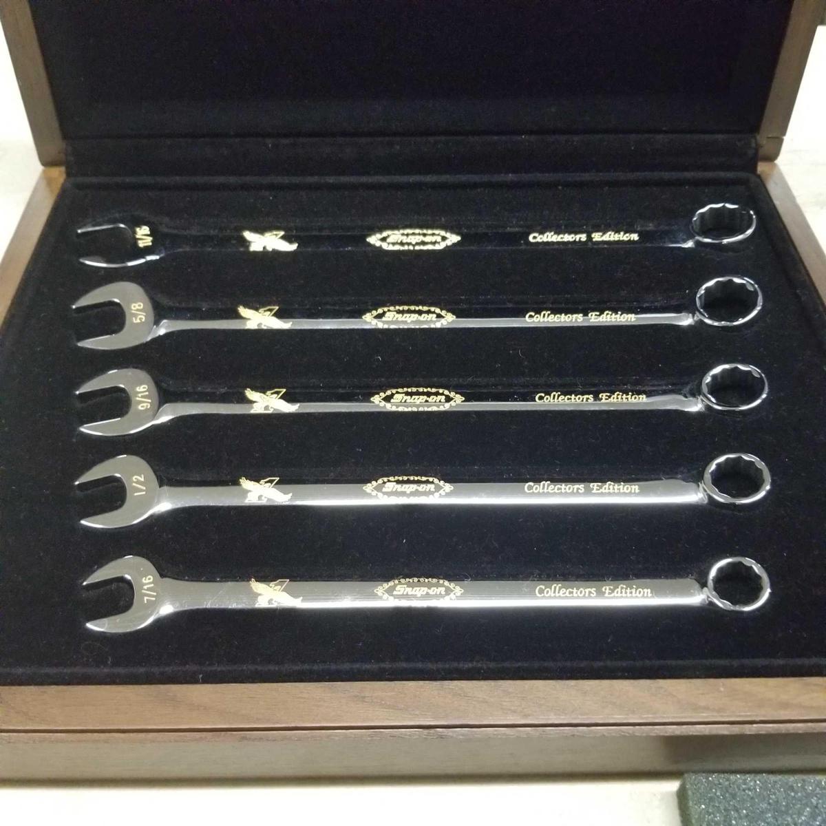 SNAP ON Collectors Wrench Set and Walnut Case