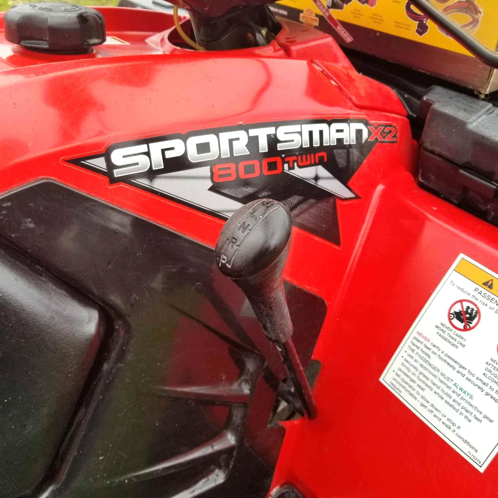 Polaris Sportsman 800 ATV, 4 x4, Auto Transmission, Dump Box