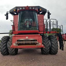 CaseIH 7120 Combine 2wd 2174/1612 hours