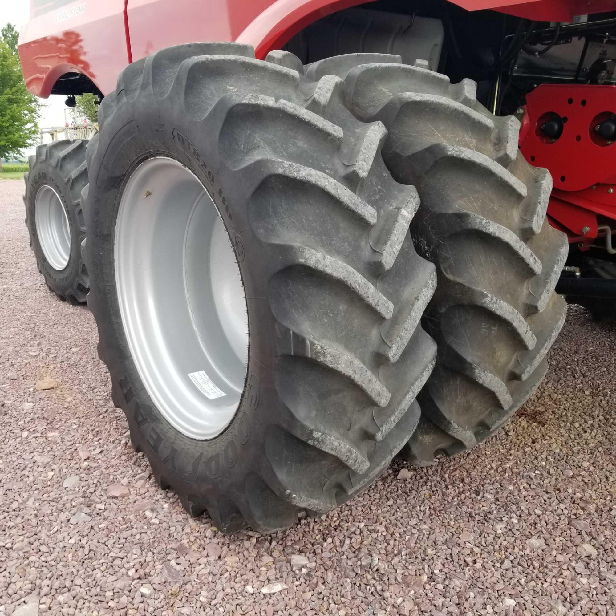 CaseIH 7120 Combine 2wd 2174/1612 hours