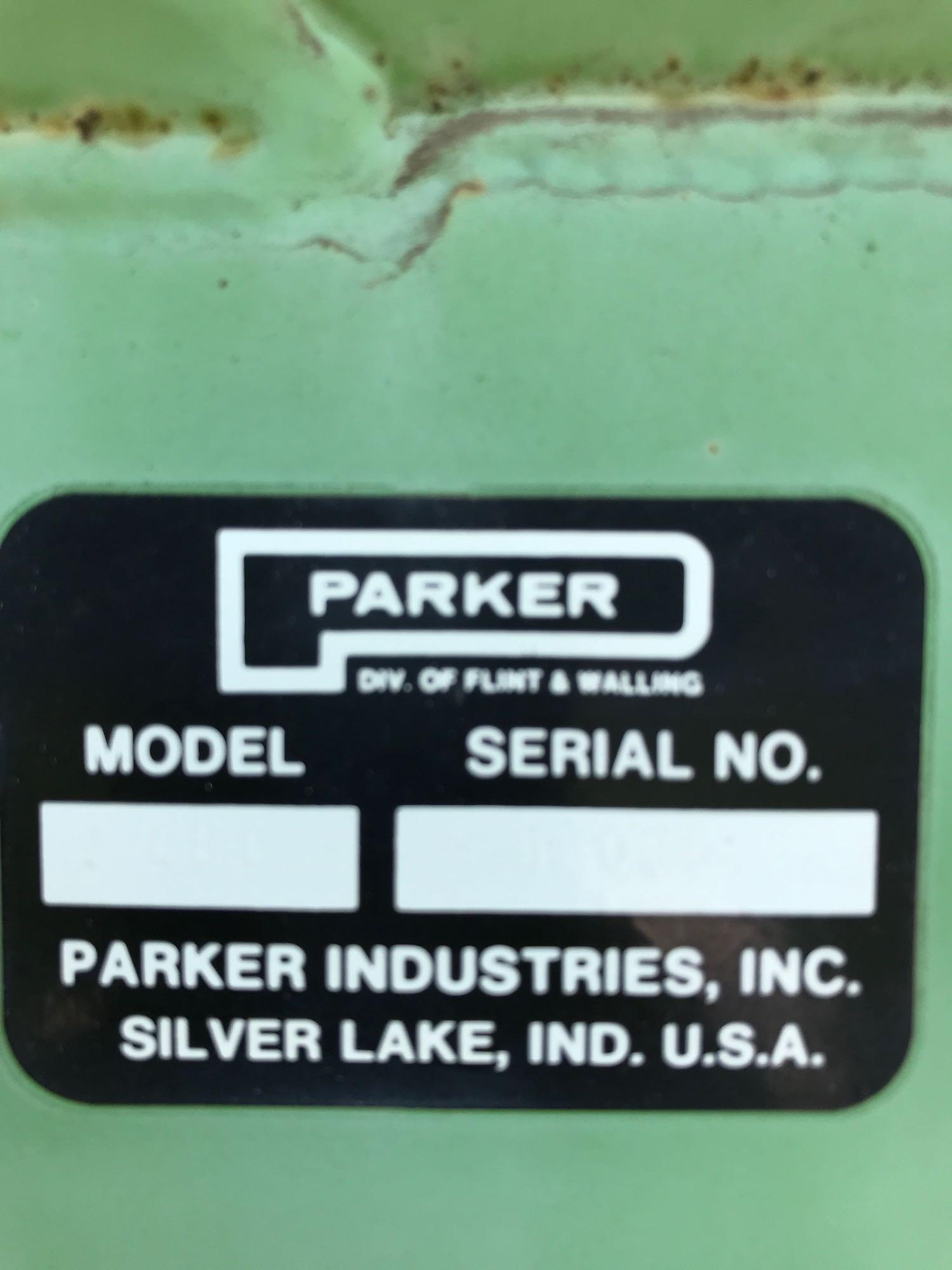 Parker 450 Grain Cart