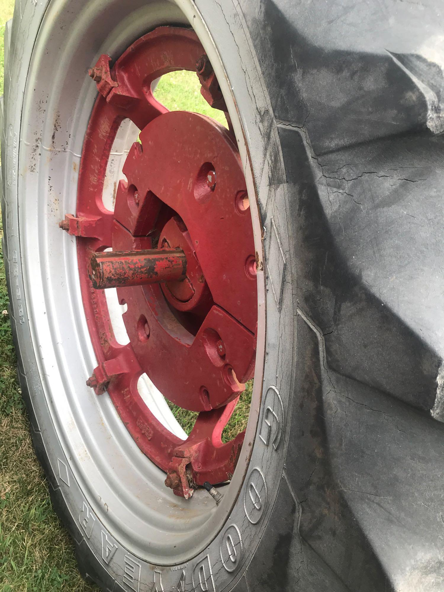 1953 IH Farmall Super M Tractor