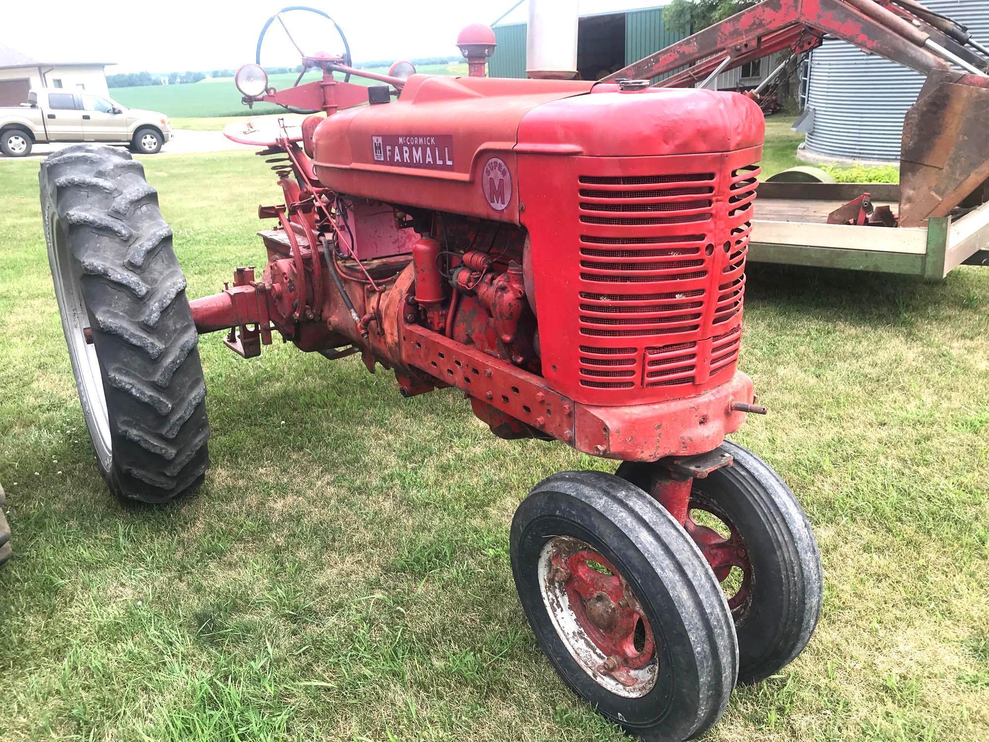 1953 IH Farmall Super M Tractor