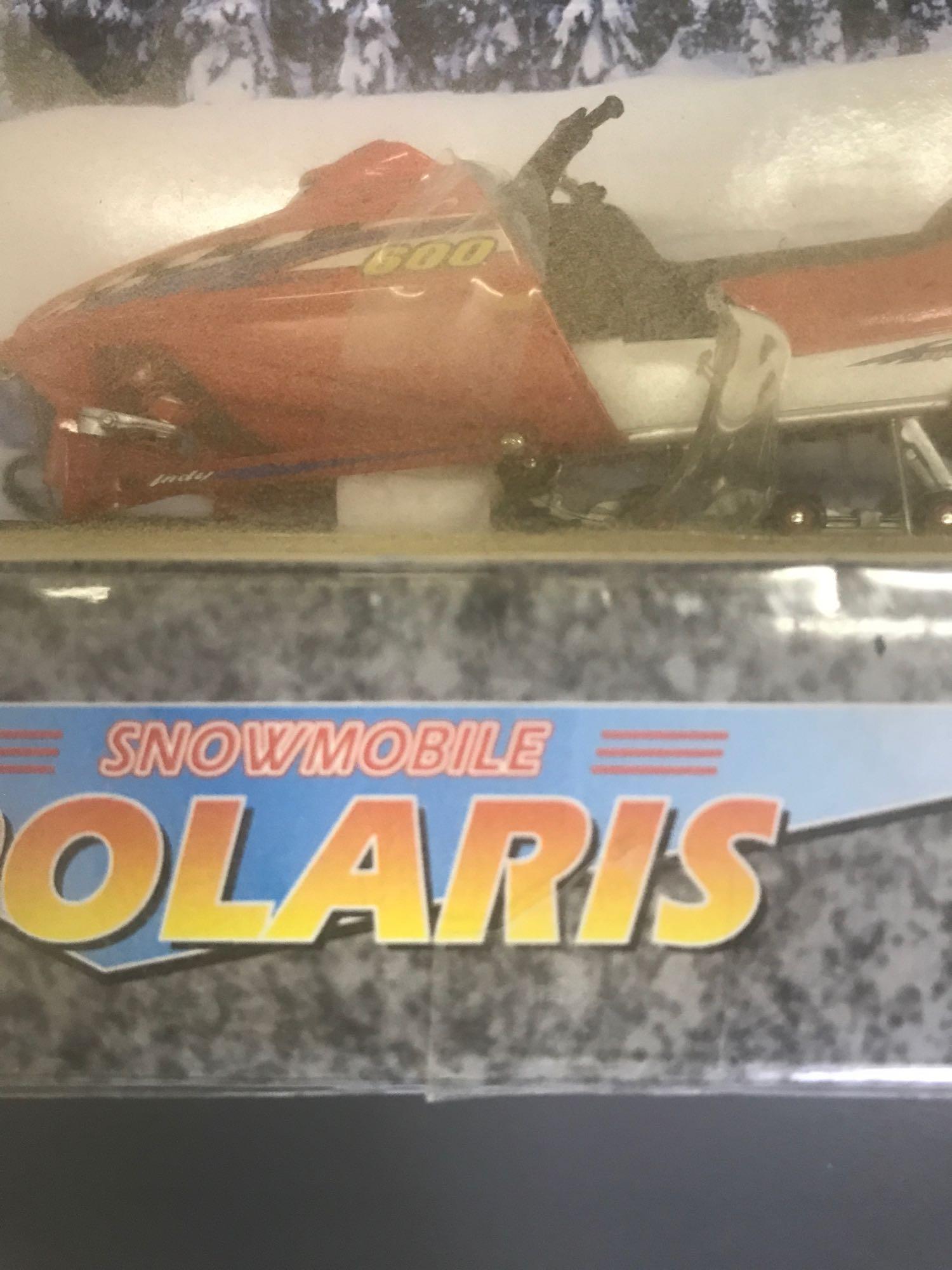 1/18 Scale Polaris Snowmobiles and Watercraft-NIB