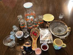 Juice pitcher/glass set, toothpick holders, and other dishes & knick-knacks.