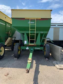 Demco 350b Gravity Box w/ Demco Running Gear