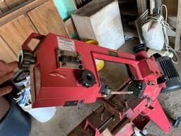 Central Machinery Power Metal Bandsaw