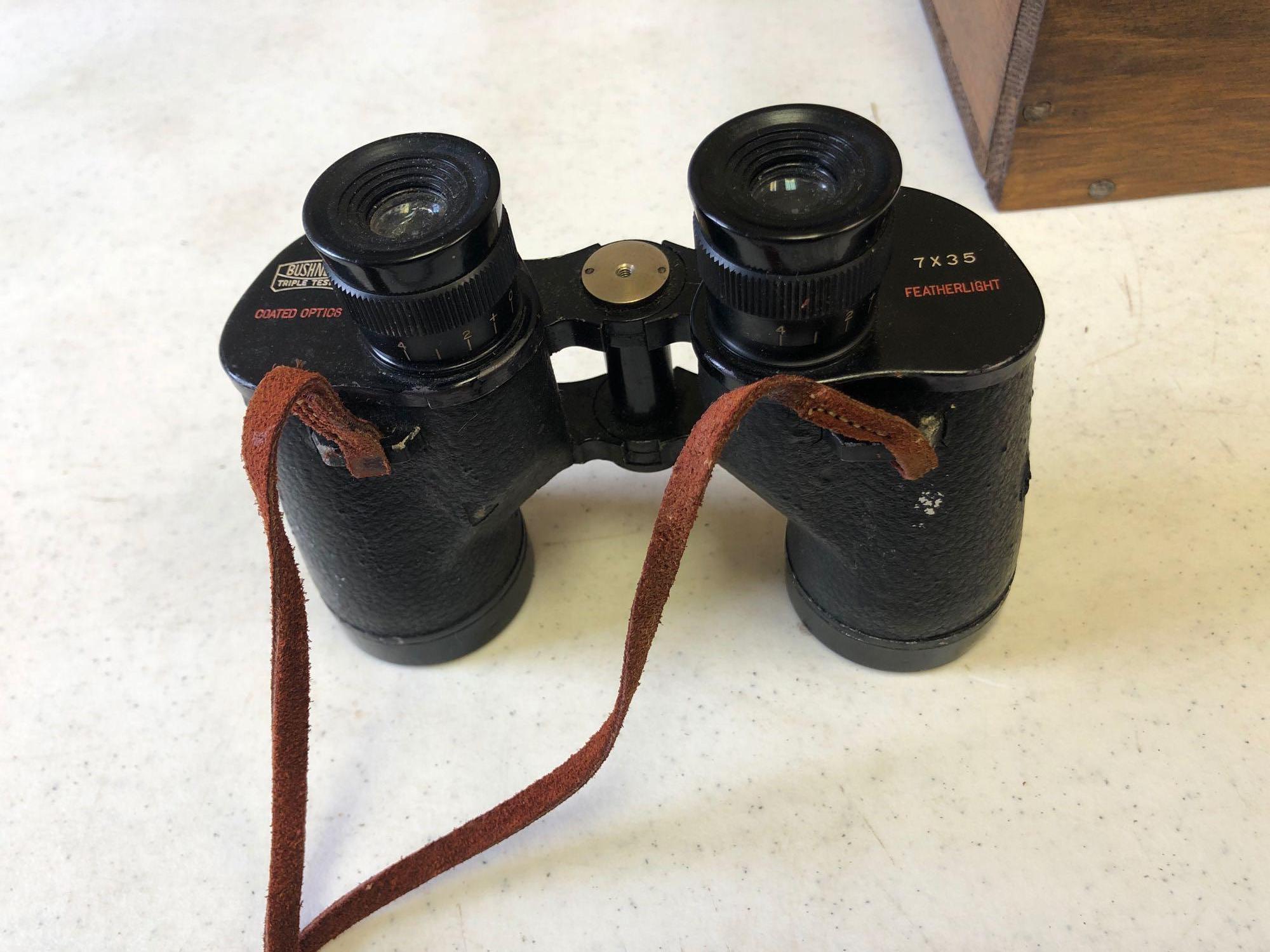 Bushnell Featherlight 7x35 Binoculars in case