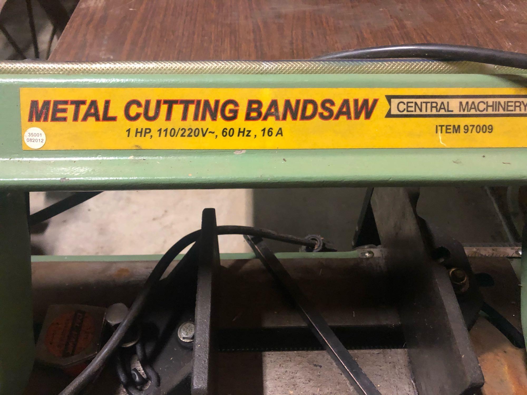 Central Machinery, metal cutting bandsaw, 7'' x 12'' w/wet-kit, 1hp, Item# 97009 - made only 1-cut.