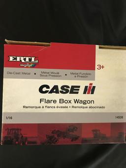 CaseIH Flare Box Wagon