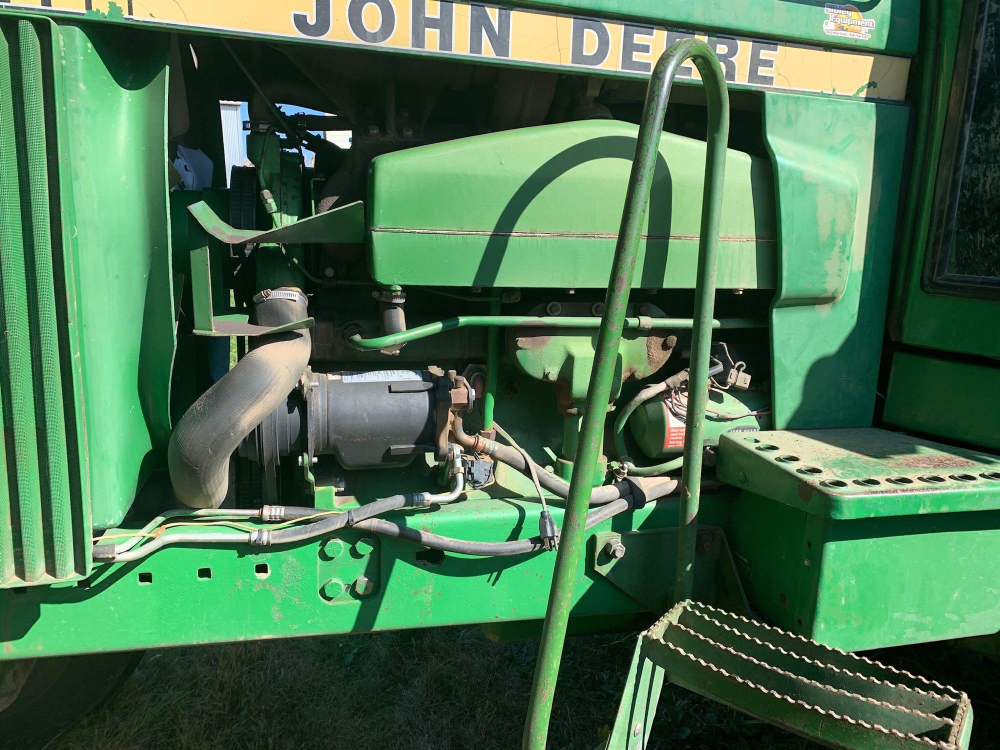 1981 John Deere 4640 2WD Powershift Tractor