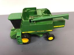 John Deere "9500" Self Propelled Combine