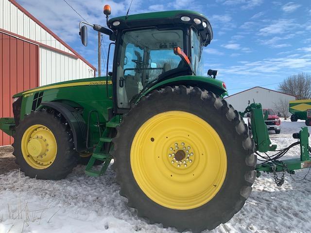 2011 John Deere 8310R ILS Powershift MFD Tractor Only 1049 Hours!!!!