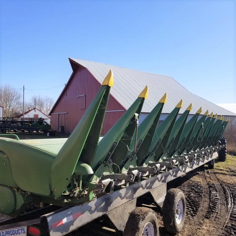 2009 John Deere 612C 12x30" Cornhead