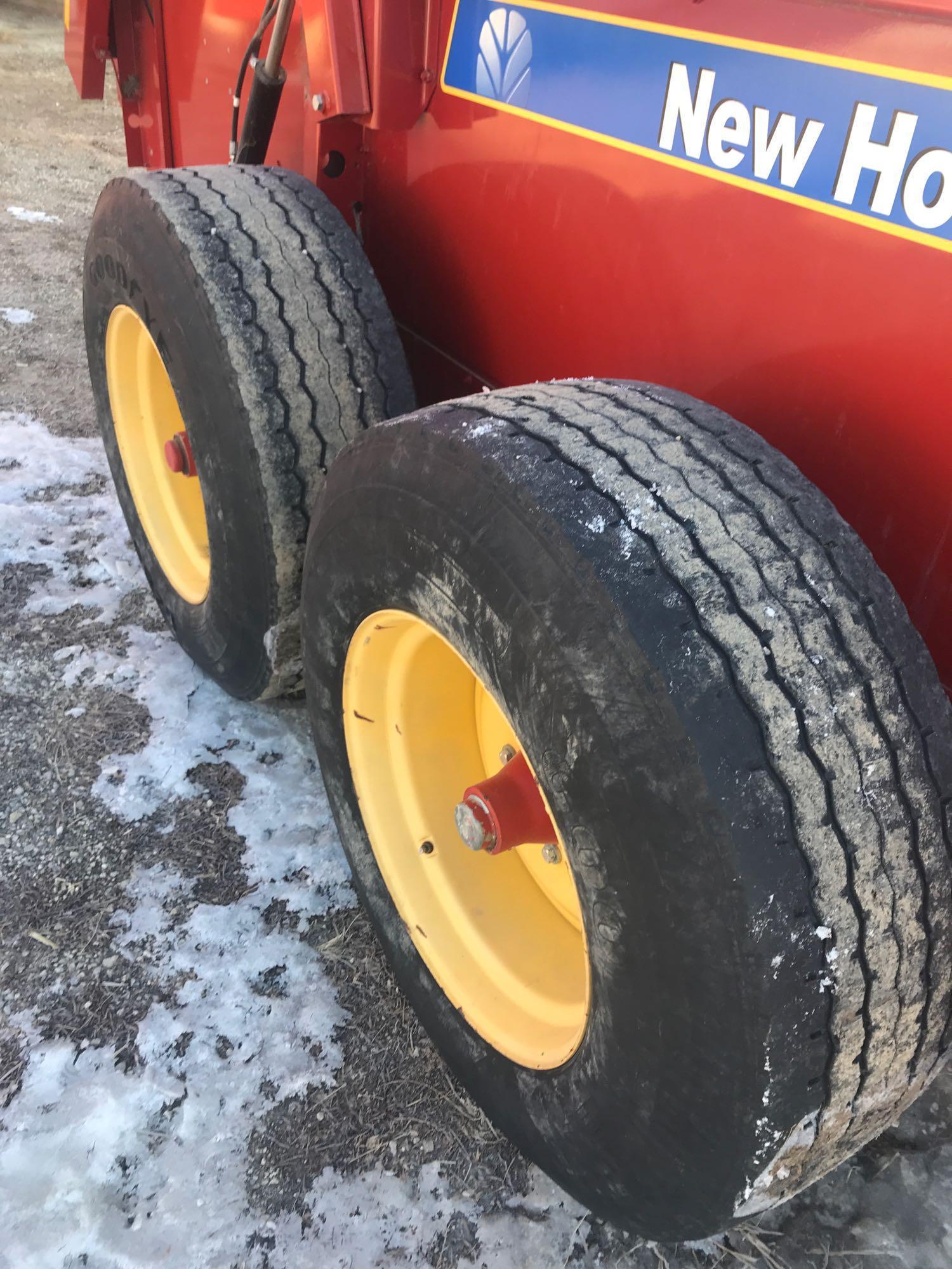 2012 New Holland 195 Manure Spreader