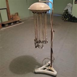 ANTIQUE REALISTIC ELECTRIC CURLING STAND