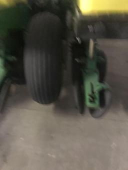 John Deere 1760 12RN Planter