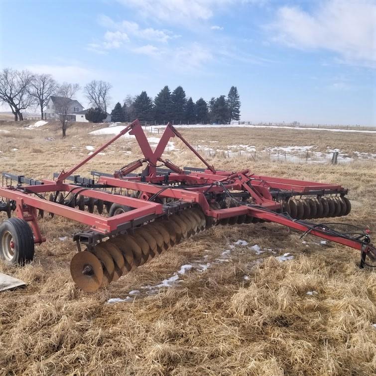 CASEIH 496 TANDEM DISK 25' HYD FOLD 7 1/2" SPACING