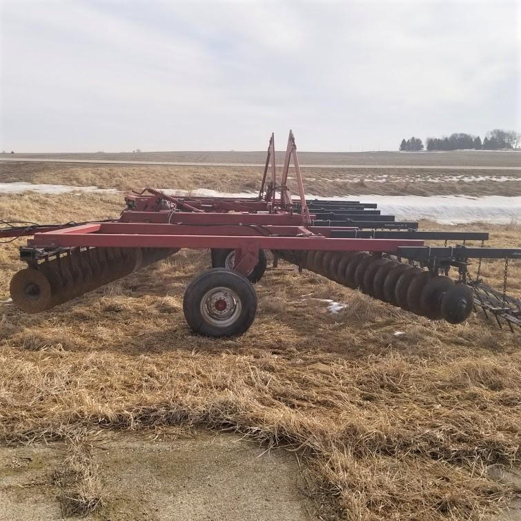 CASEIH 496 TANDEM DISK 25' HYD FOLD 7 1/2" SPACING