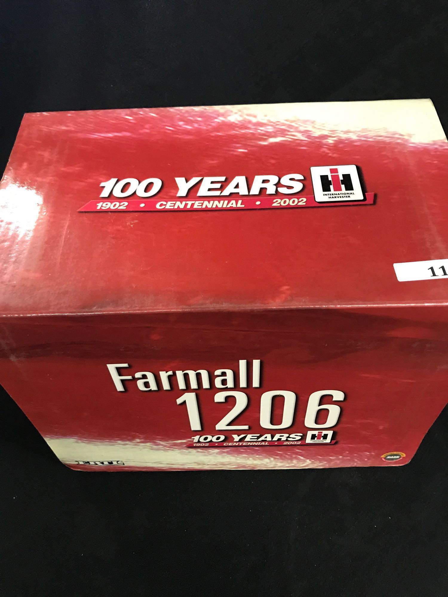 IH 1206 Tractor 1/16th - NIB