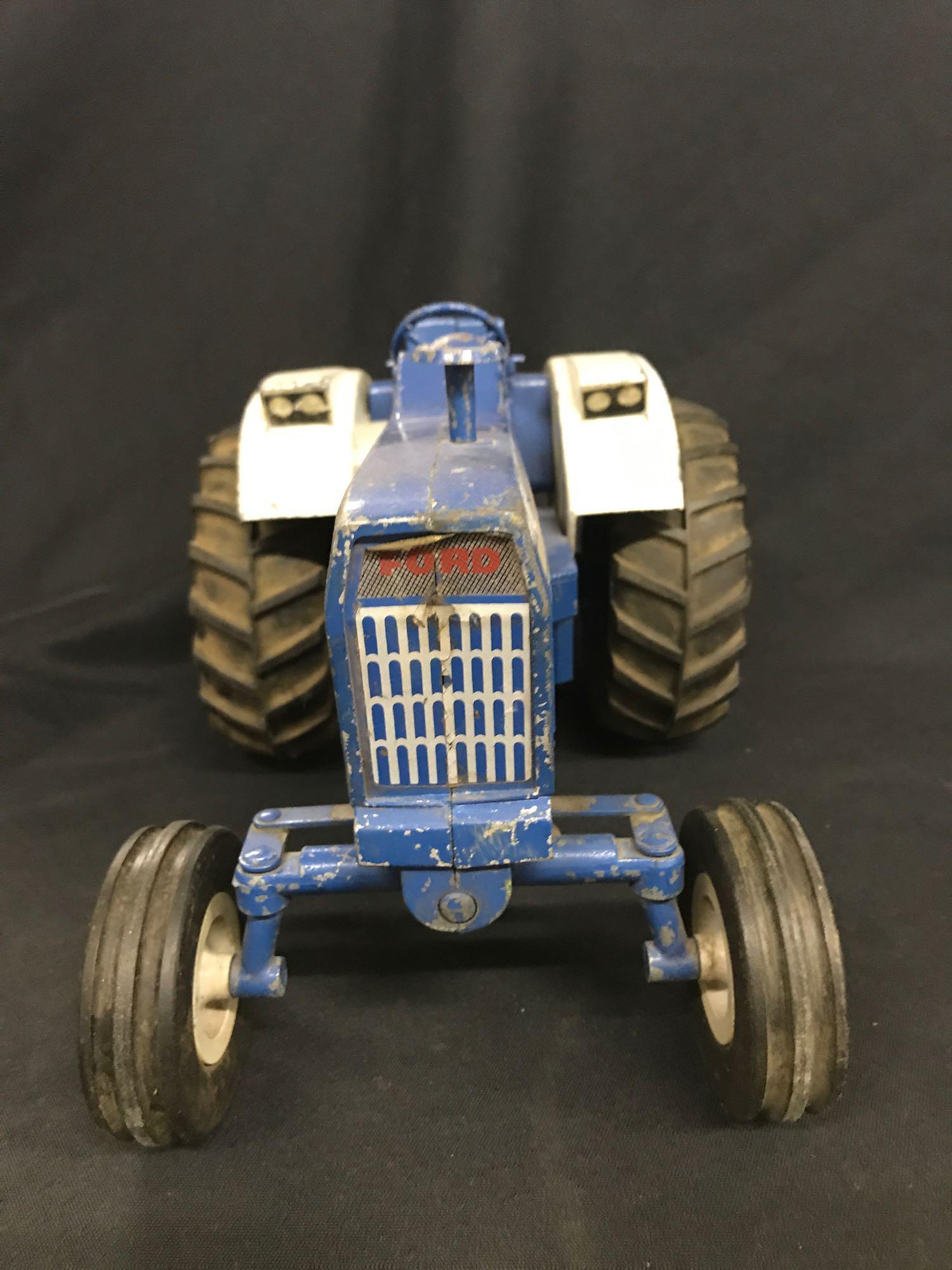 Ford 8000 Tractor